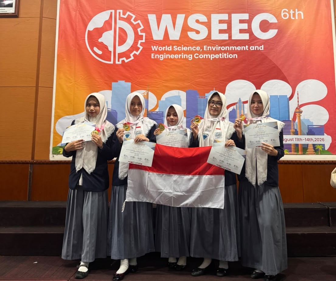 SMA Al-Hikmah Surabaya