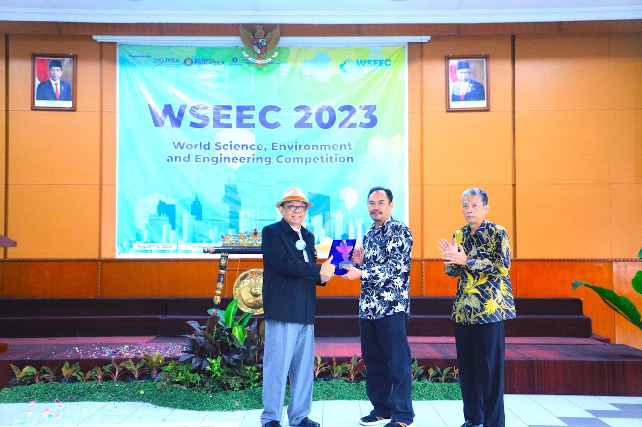 Fakultas Farmasi UP WSEEC 2023